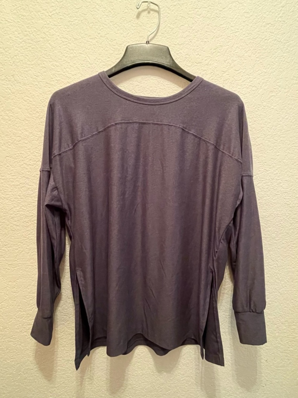 Old Navy Women’s S Active CloudMotion Long Sleeve Tonic in Dark Grey